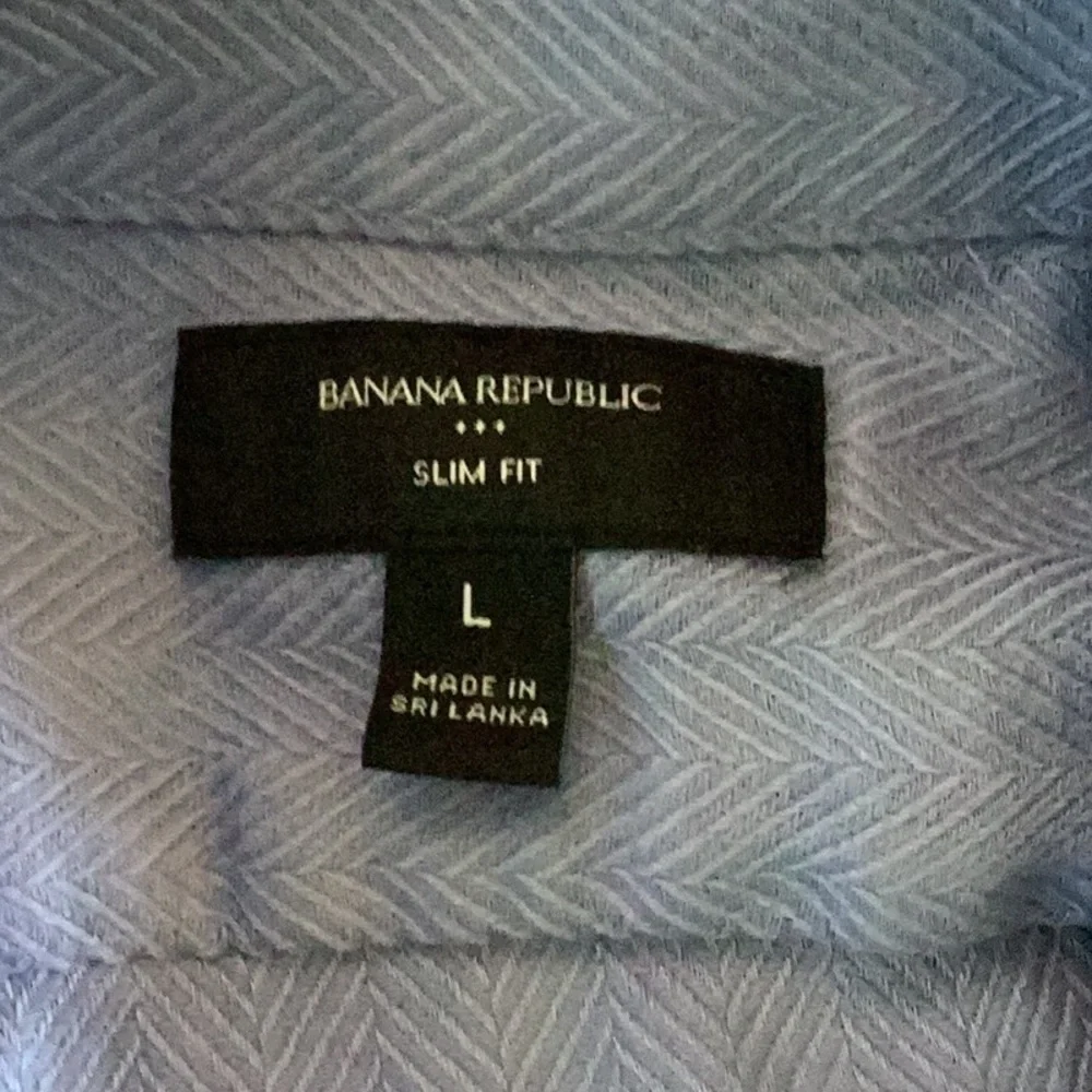 Banana Republic slim fit -SZ L BABY BLUE Button down shirt Y1